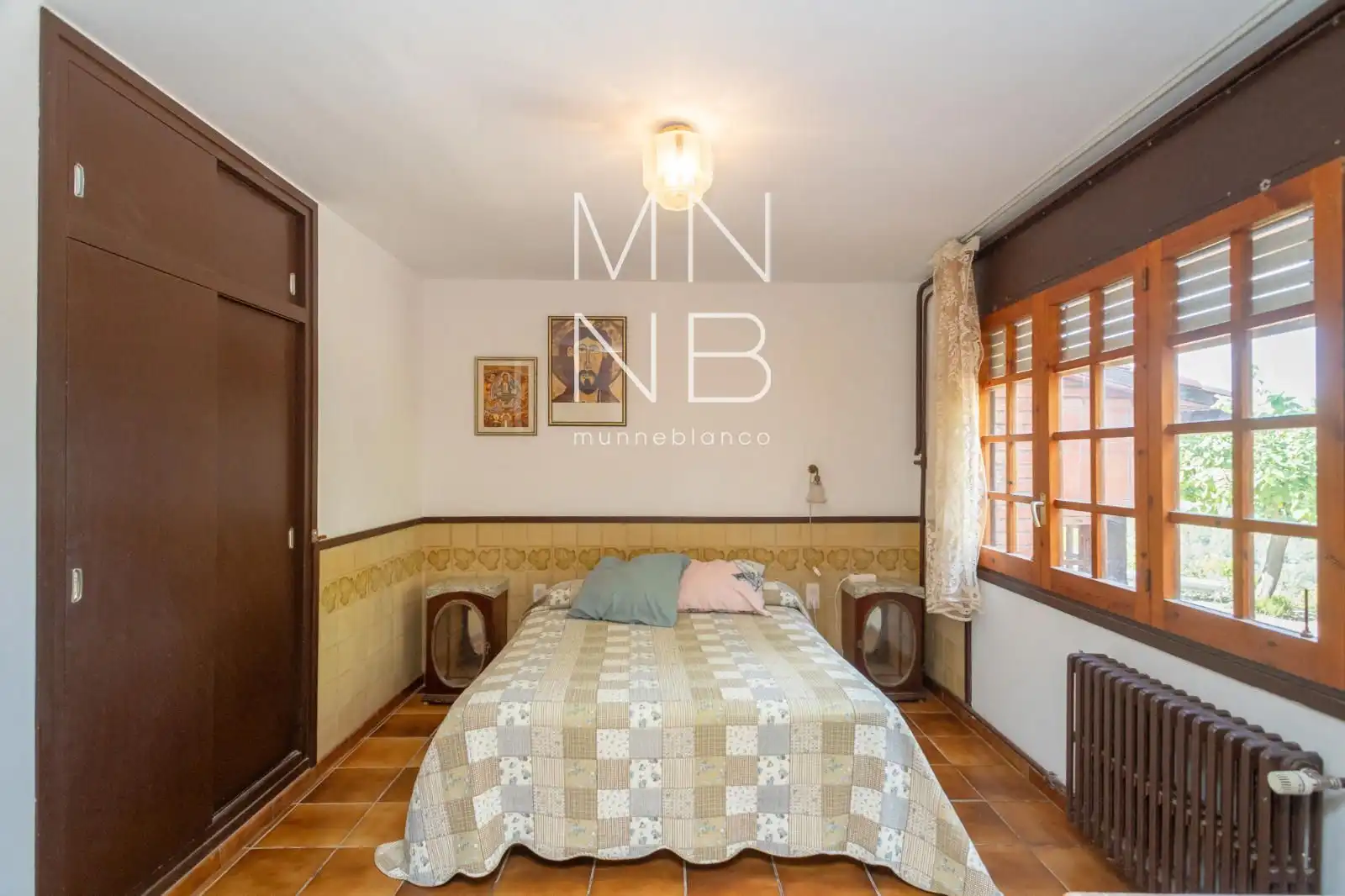 Schlafzimmer von Haus oder Chalet zur Miete in Òrrius mit Heizung, Schwimmbad und Möbliert