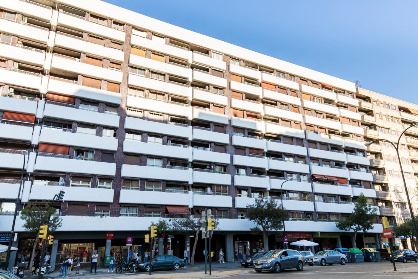 Exterior view of Flat for sale in  Zaragoza Capital  with Air Conditioner, Heating and Balcony