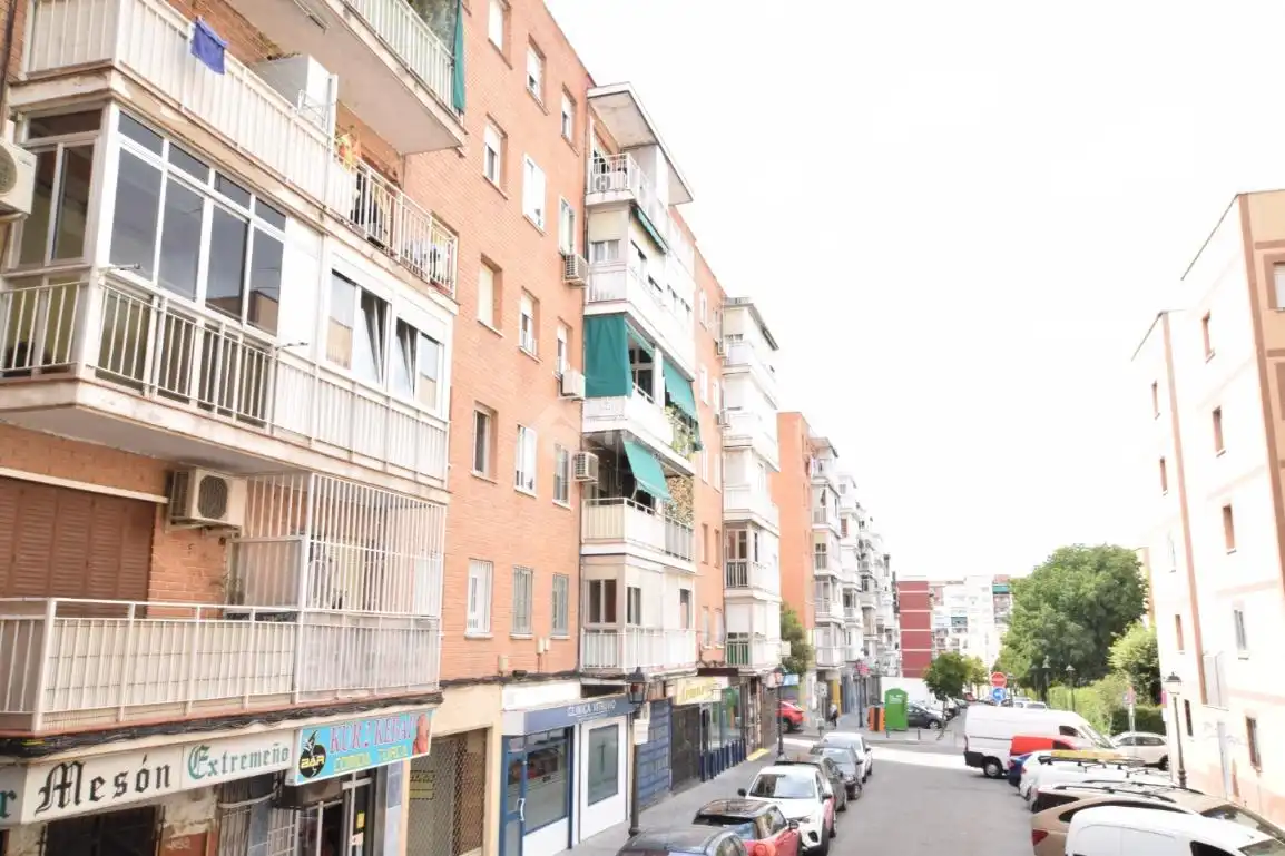 Vista exterior de Pis en venda en Alcorcón