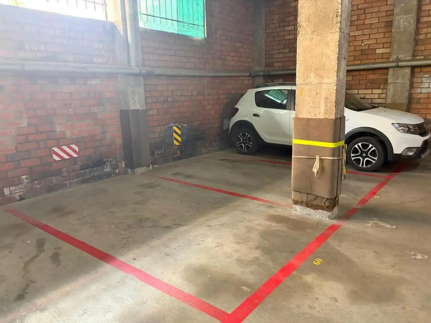 Aparcament de Garatge en venda en Barcelona