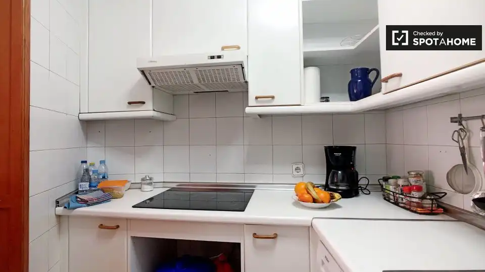 Flat with terrace to rent in Moncloa - Aravaca, imagen 12