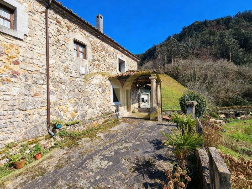 Exterior view of House or chalet for sale in Ribadesella  with Heating, Terrace and Storage room