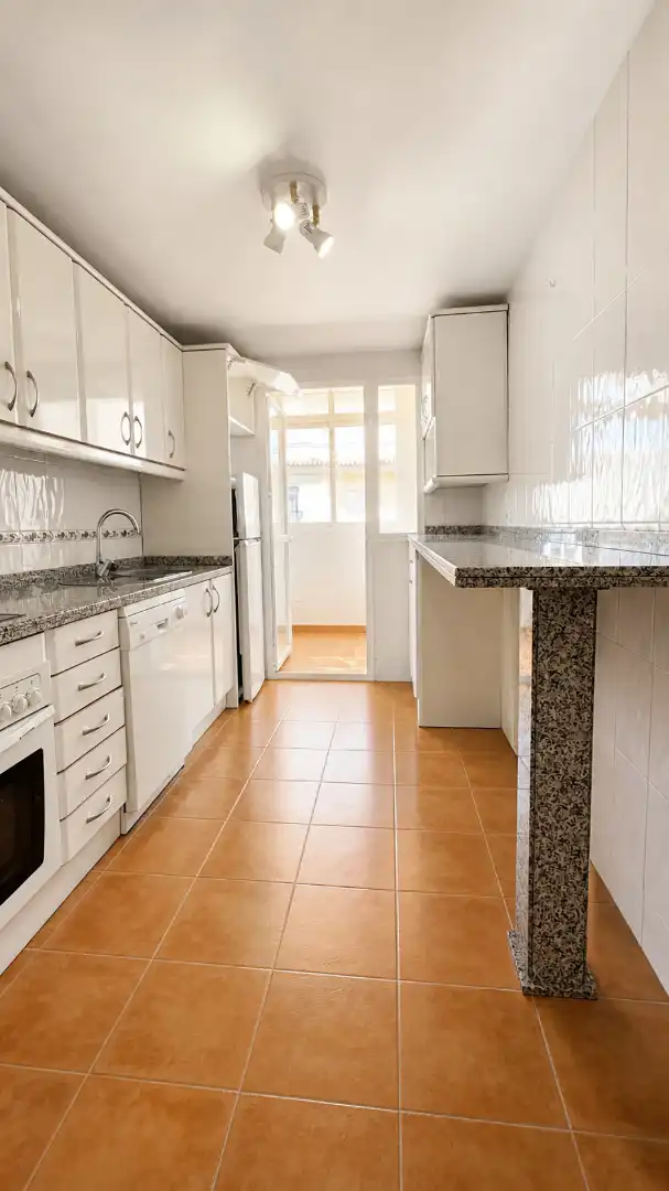 Cocina de Apartamento en venta en Mijas con Aire acondicionado, Terraza y Trastero