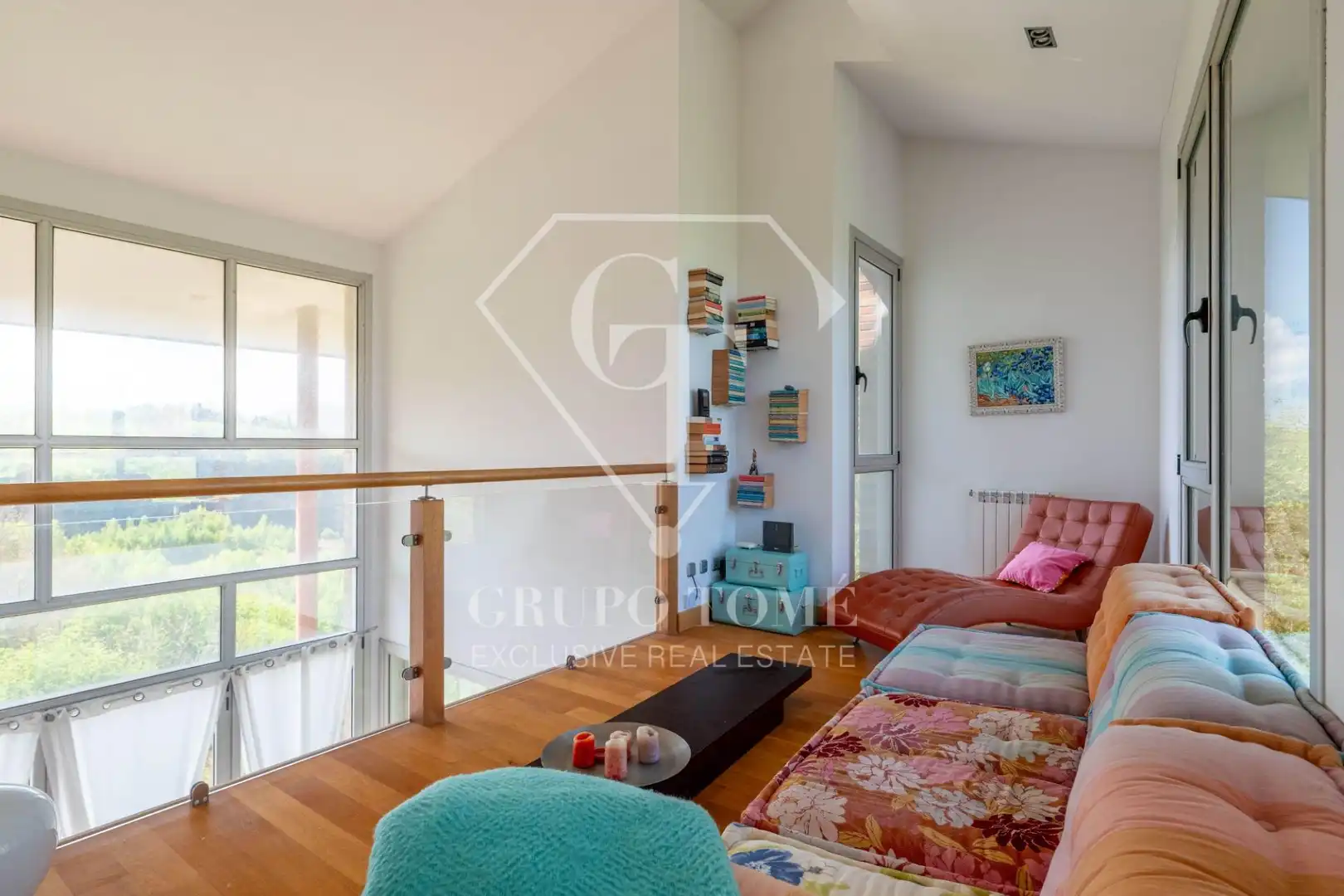 Wohnzimmer von Einfamilien-Reihenhaus zum Verkauf in Donostia - San Sebastián  mit Heizung, Privatgarten und Terrasse