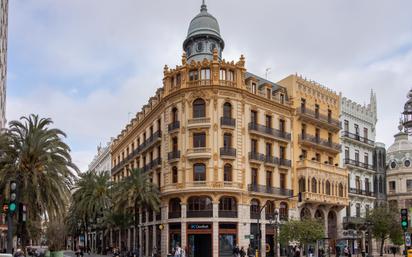 Vista exterior de Oficina de lloguer en  Valencia Capital amb Aire condicionat, Calefacció i Moblat