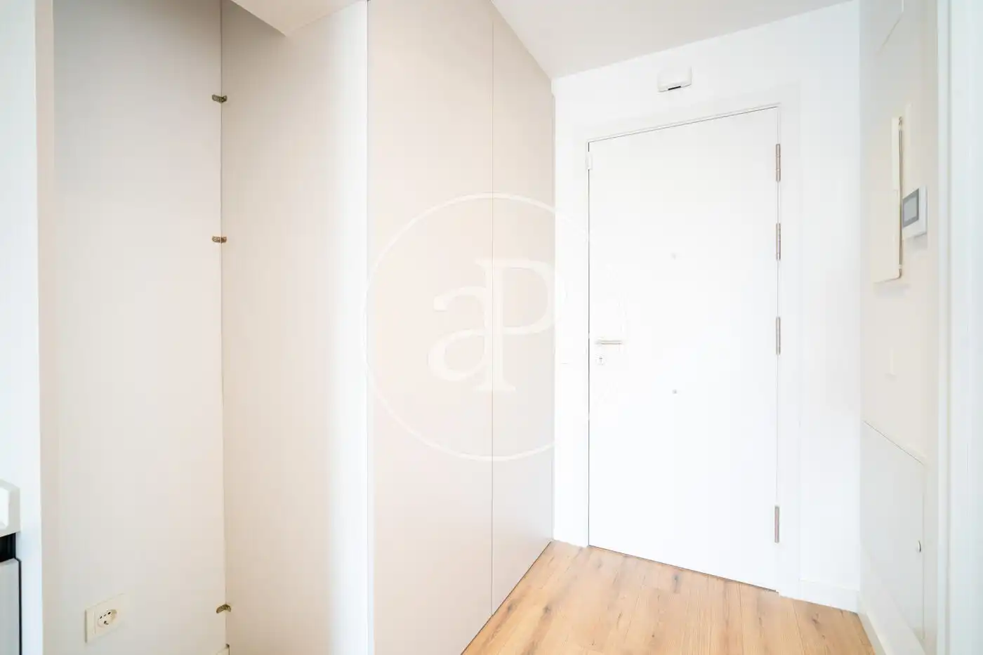 Flat for rent in Barcelona  with Air Conditioner, Heating and Terrace
