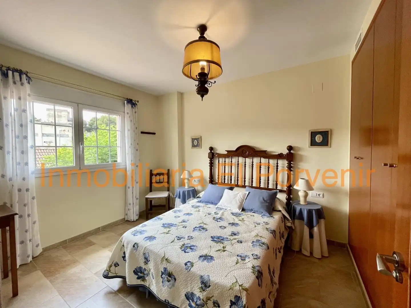 Habitación de Casa o chalet en venta en Torrent con Aire acondicionado, Jardín privado y Terraza