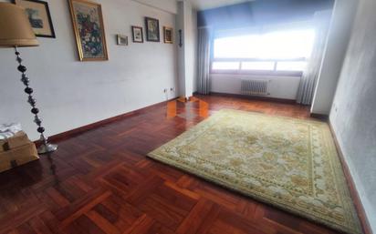 Living room of Flat for sale in Vigo   with Heating, Parquet flooring and Storage room