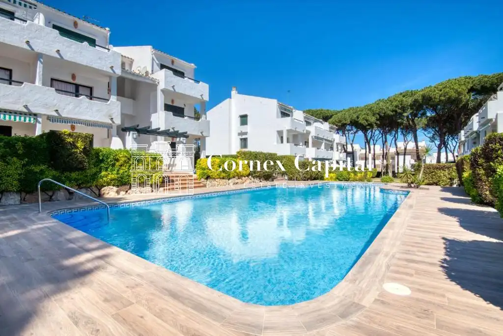 Exterior view of Flat for sale in Pals  with Private garden, Terrace and Swimming Pool