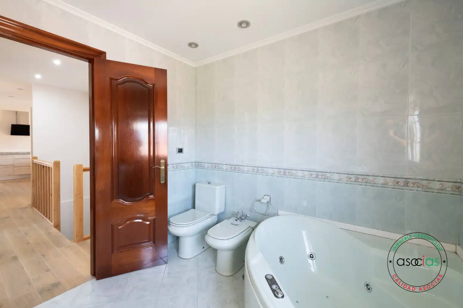Bathroom of Houses for sale in Gijón   with Heating, Private garden and Terrace