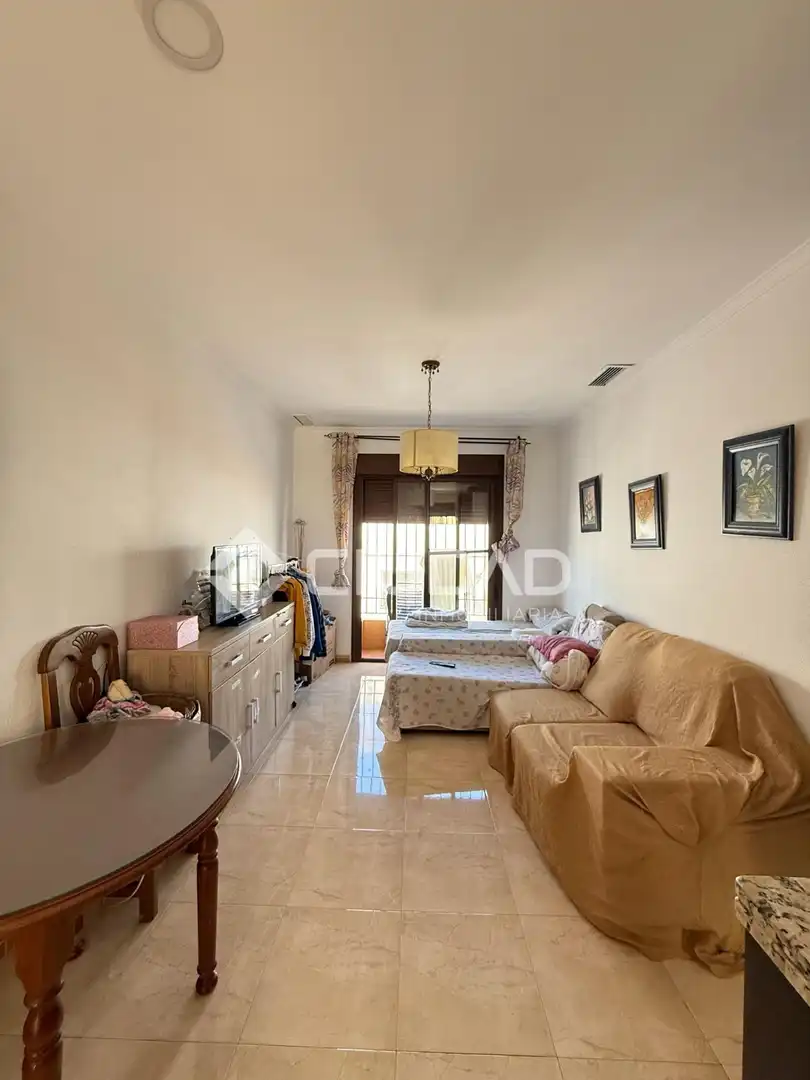 Living room of Flat for sale in Chipiona  with Terrace and Furnished