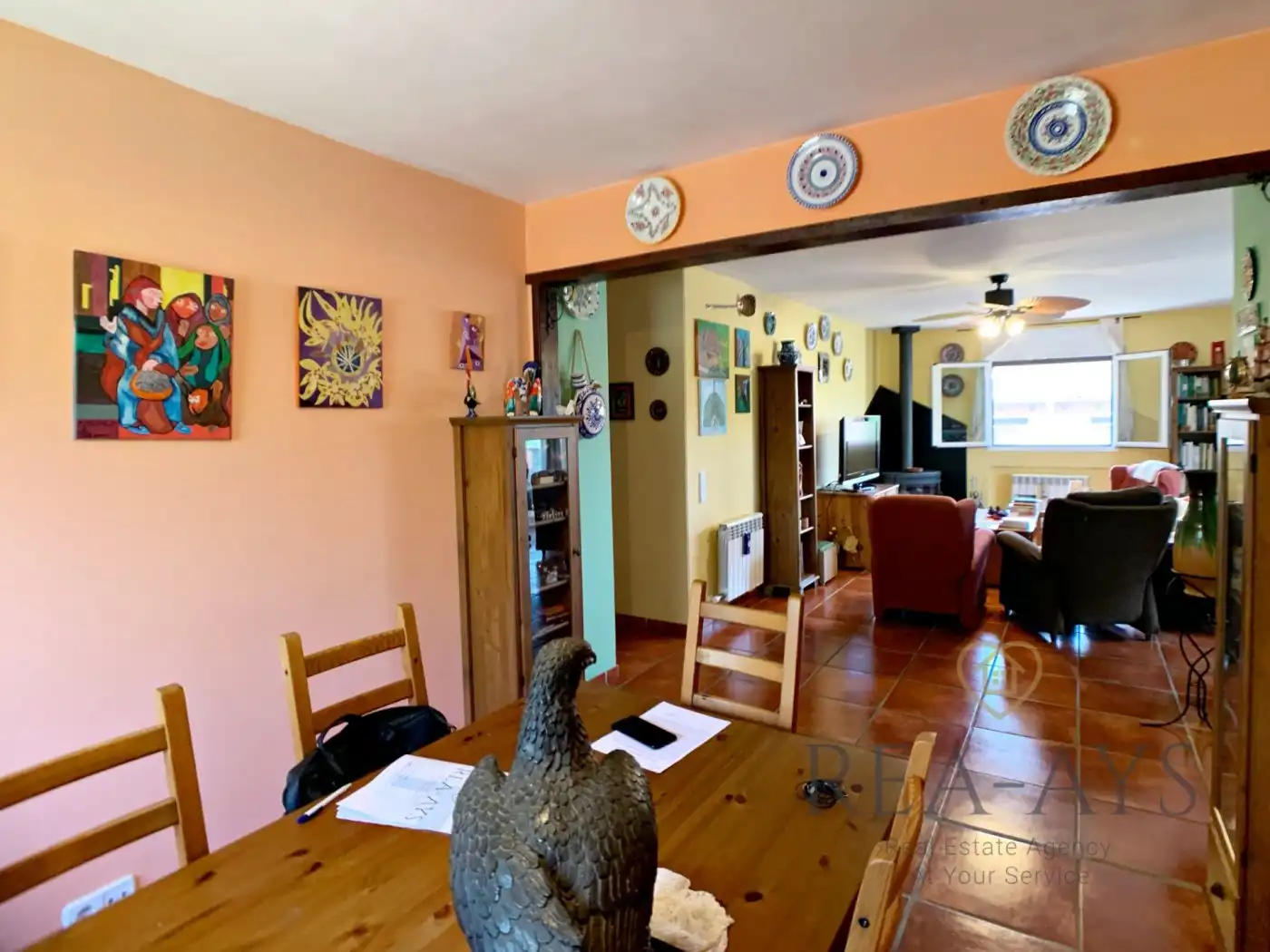 Menjador de Casa o xalet en venda en Olesa de Bonesvalls amb Jardí privat, Terrassa i Traster