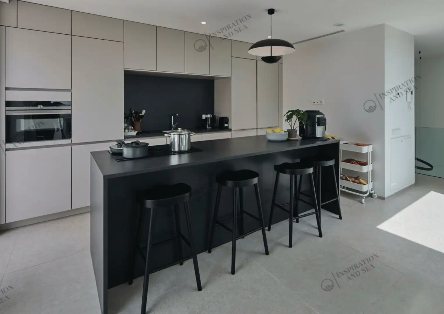 Cocina de Casa o chalet en venta en Santa Eulària des Riu con Aire acondicionado, Calefacción y Jardín privado