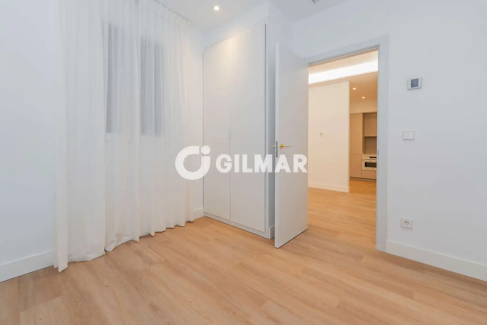 Habitación de Piso en venta en Madrid con Calefacción y Amueblado