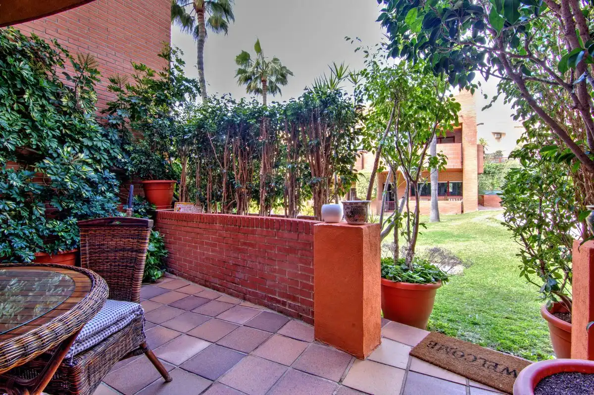 Casa aparellada amb terrassa en venda a Carrer de la Boga, imagen 37