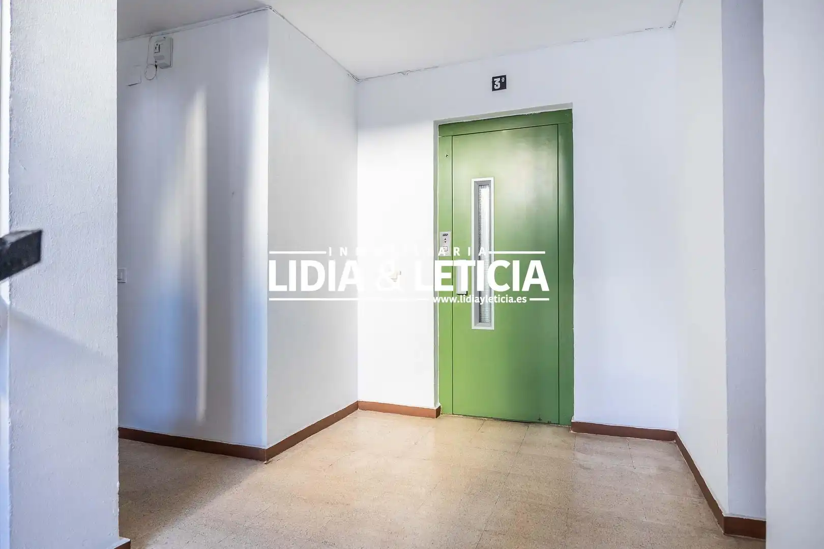 Wohnung zur Miete in Alcalá de Guadaira mit Klimaanlage, Terrasse und Möbliert