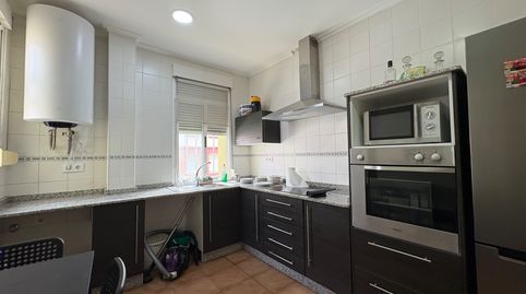 Foto 3 de Piso de alquiler en Rúa Celso Emilio Ferreiro, A Malata - Catabois - Ciudad Jardín, Ferrol