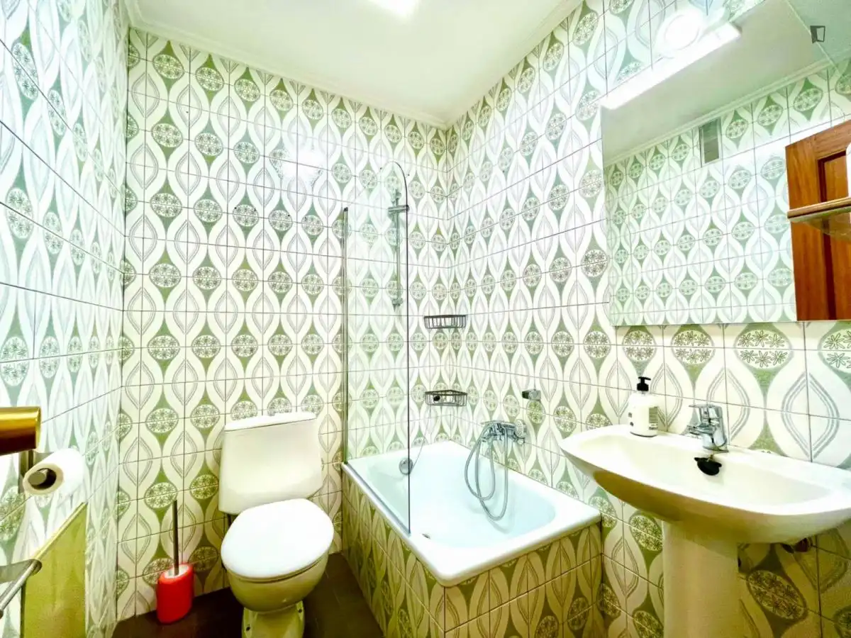Room in Castaños - Begoñaibarra