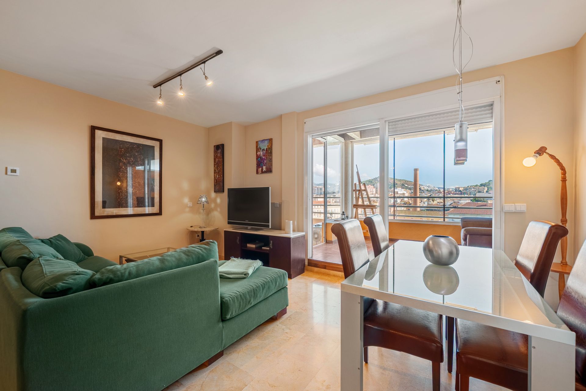 Sala d'estar de Àtic de lloguer en Málaga Capital amb Aire condicionat, Calefacció i Terrassa