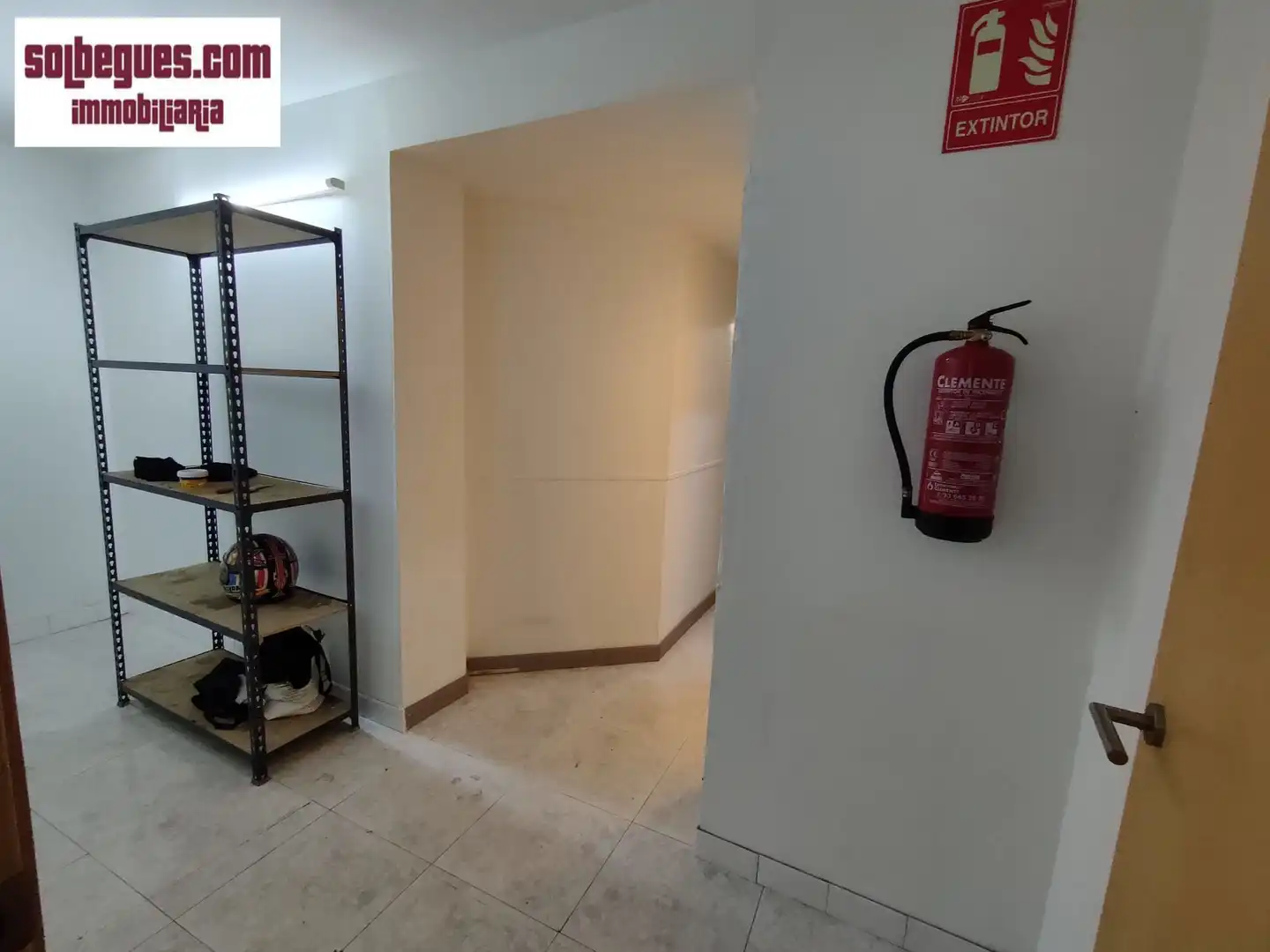 Local comercial en venda a Begues, imagen 5
