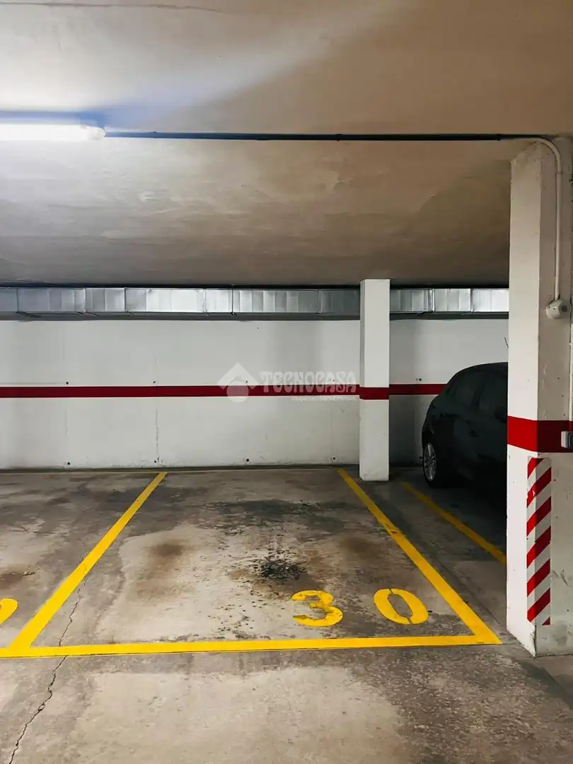 Parkplatz von Wohnung zum Verkauf in Madrid