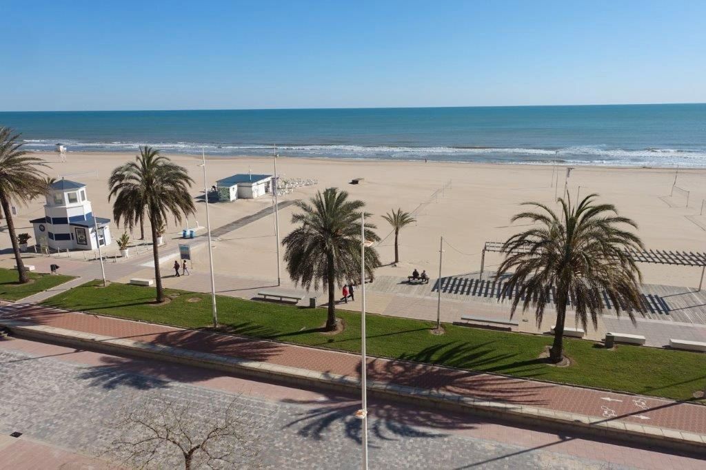 Vista exterior de Apartamento en venta en Gandia con Aire acondicionado, Terraza y Amueblado