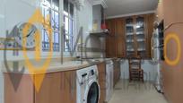 Kitchen of Single-family semi-detached for sale in  Sevilla Capital  with Air Conditioner