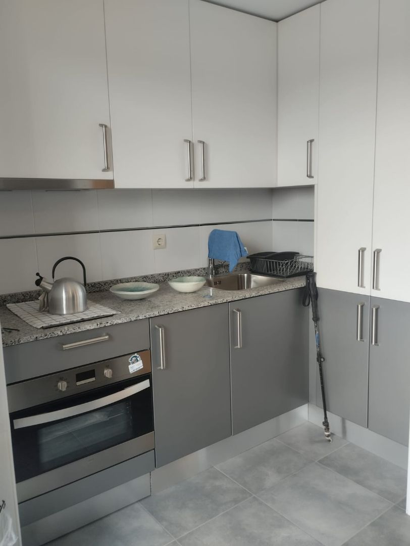 Cuina de Apartament en venda en  Logroño amb Calefacció, Parquet i Traster