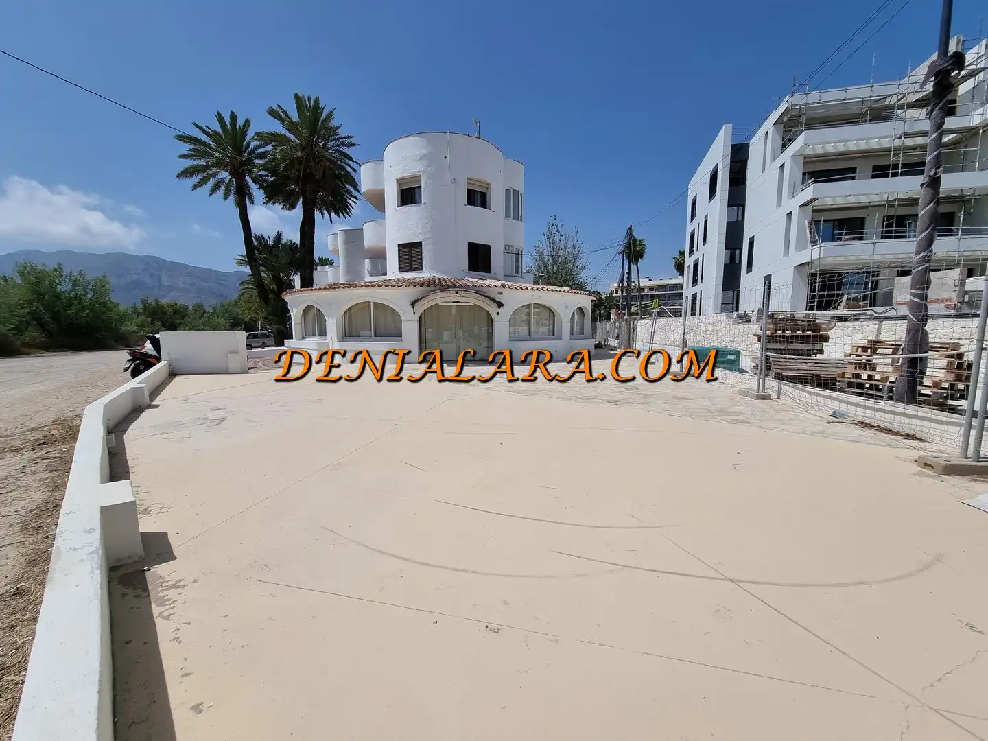 Locale commerciale in vendita a Las Marinas / Les Marines, imagen 3