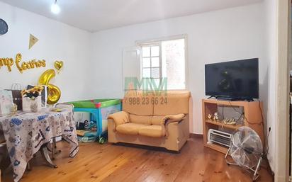 Living room of Flat for sale in Ourense Capital 