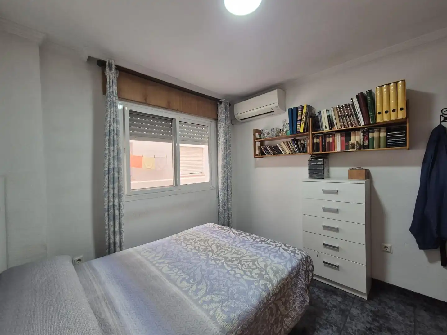 Habitación de Piso en venta en El Ejido con Aire acondicionado, Terraza y Amueblado