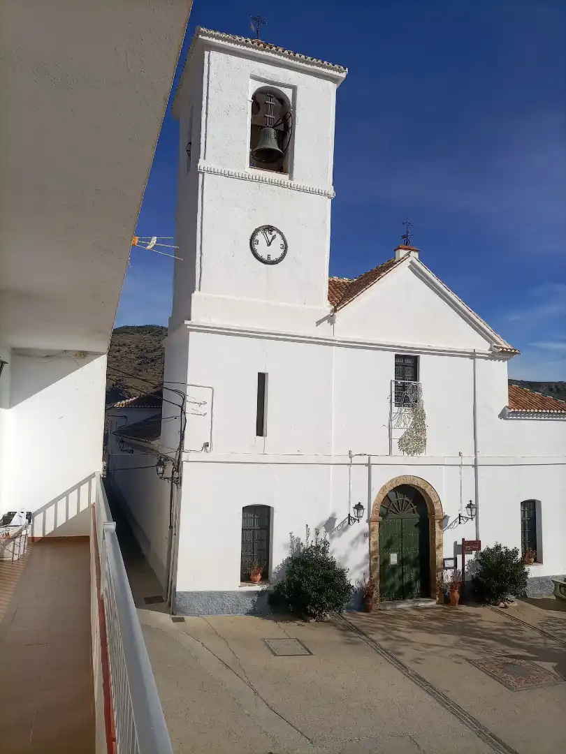Vista exterior de Casa o xalet en venda en Alpujarra de la Sierra amb Aire condicionat, Calefacció i Jardí privat