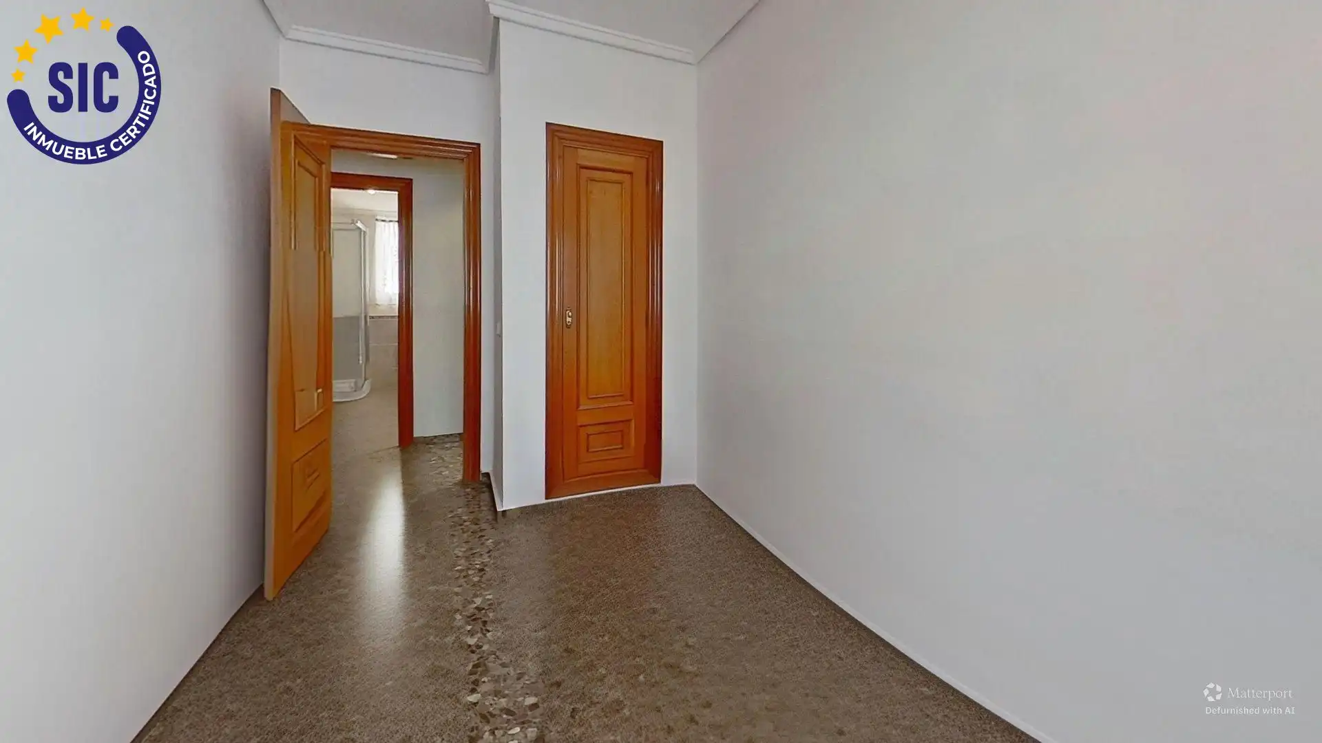Piso en venta en Valencia con Aire acondicionado, Calefacción y Balcón