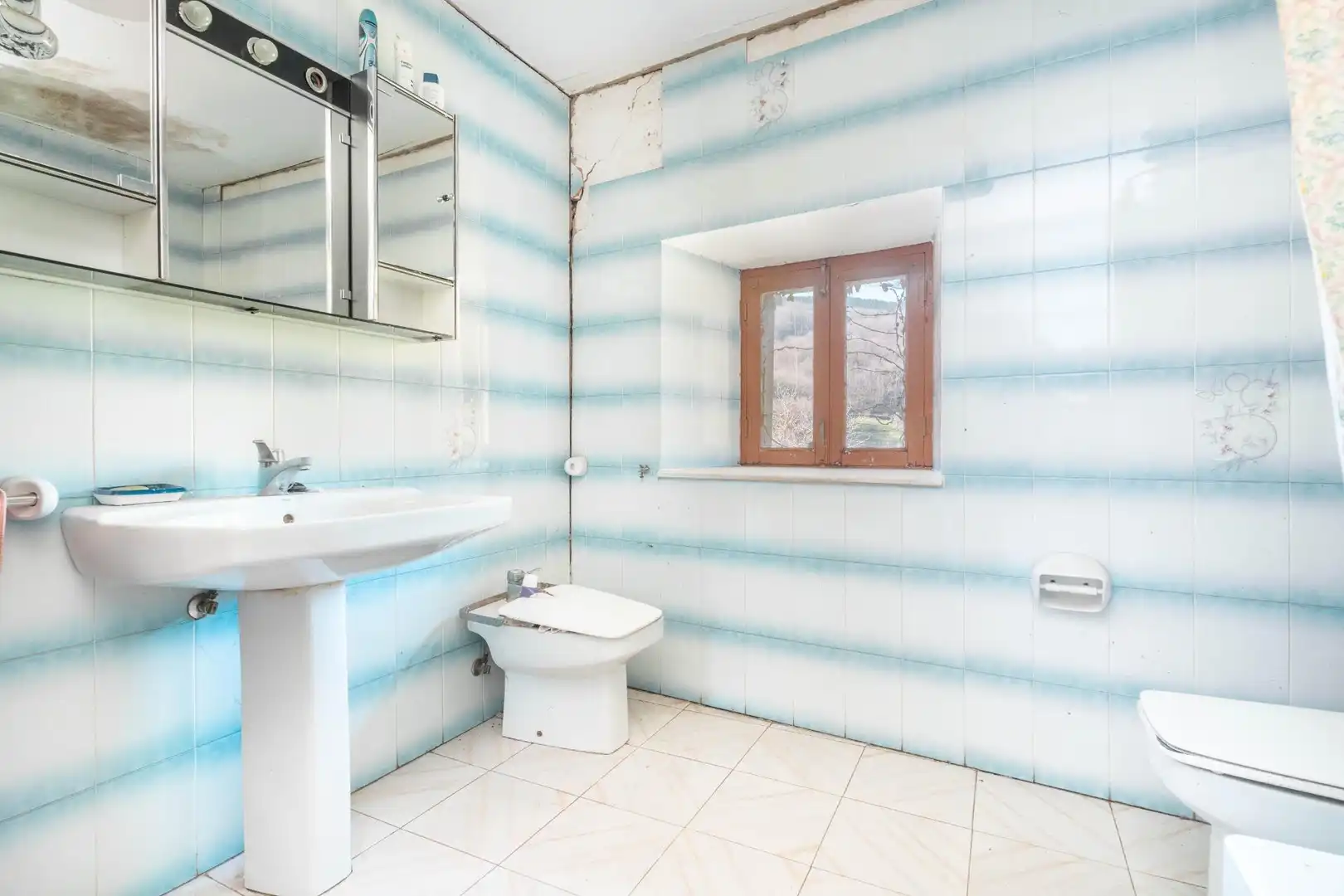 Bathroom of Country homes for sale in Allande  with Private garden