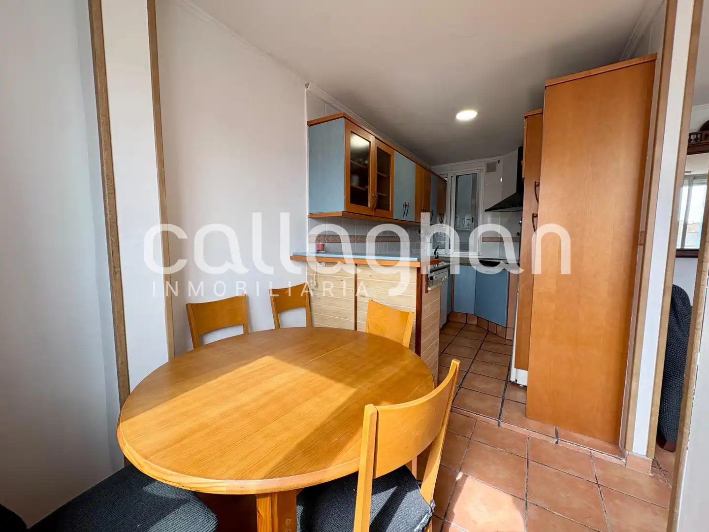 Flat with lift to rent in Calle GUILLEM CASTRO, imagen 5