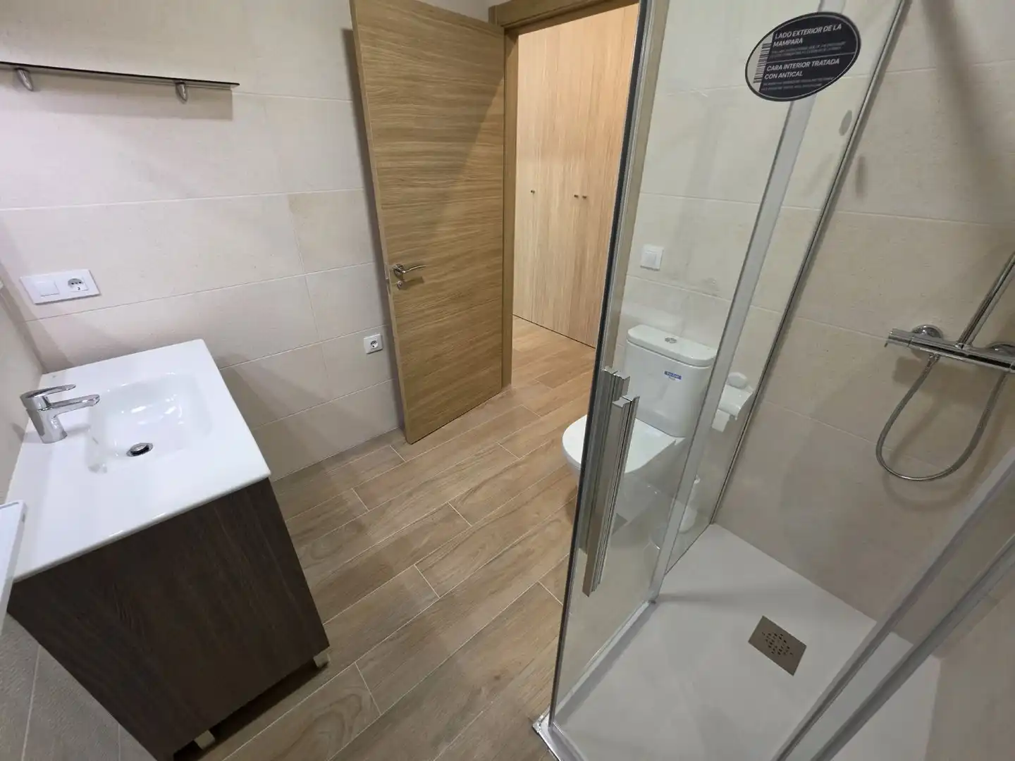 Bathroom of Flat for rent in A Coruña Capital   with Furnished