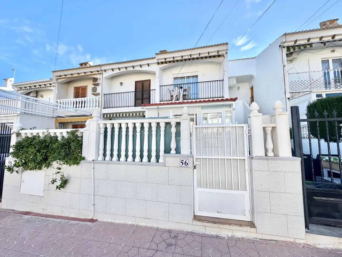Exterior view of Flat for rent in Santa Pola  with Heating, Parquet flooring and Terrace
