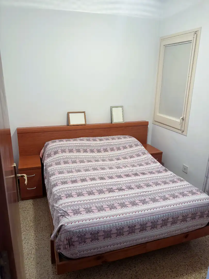 Bedroom of Flat for sale in L'Hospitalet de Llobregat  with Air Conditioner, Furnished and Oven