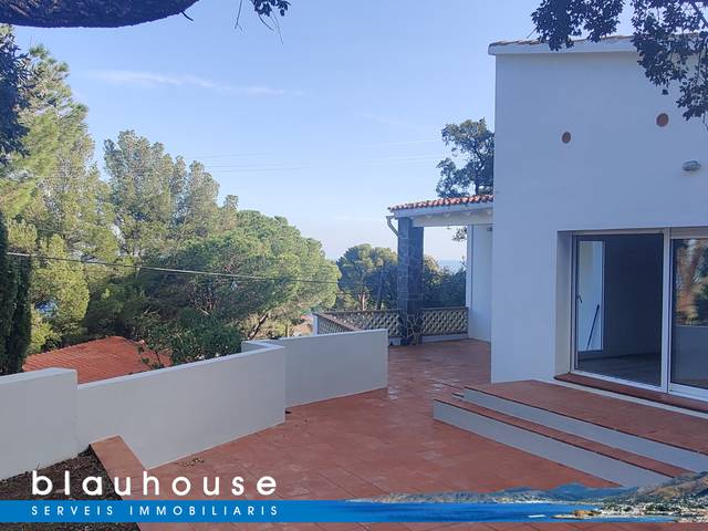 Casa-chalet en Venta en El Port de la Selva