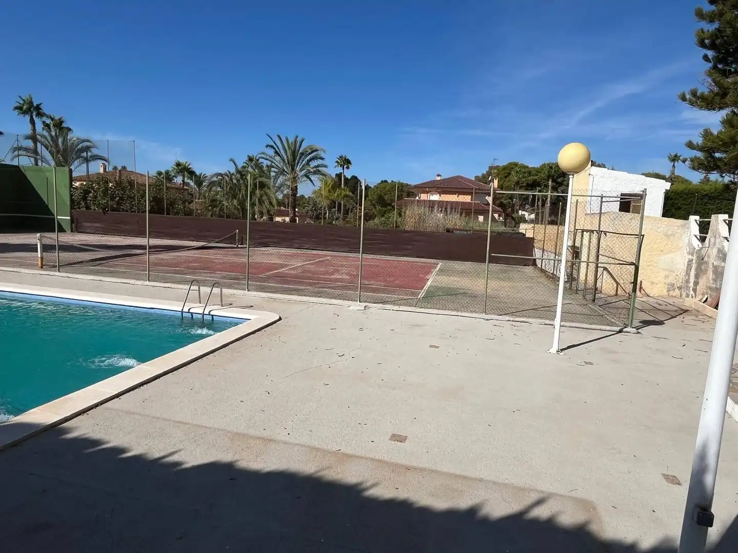 Piscina de Casa o chalet en venta en Elche / Elx con Aire acondicionado, Jardín privado y Trastero