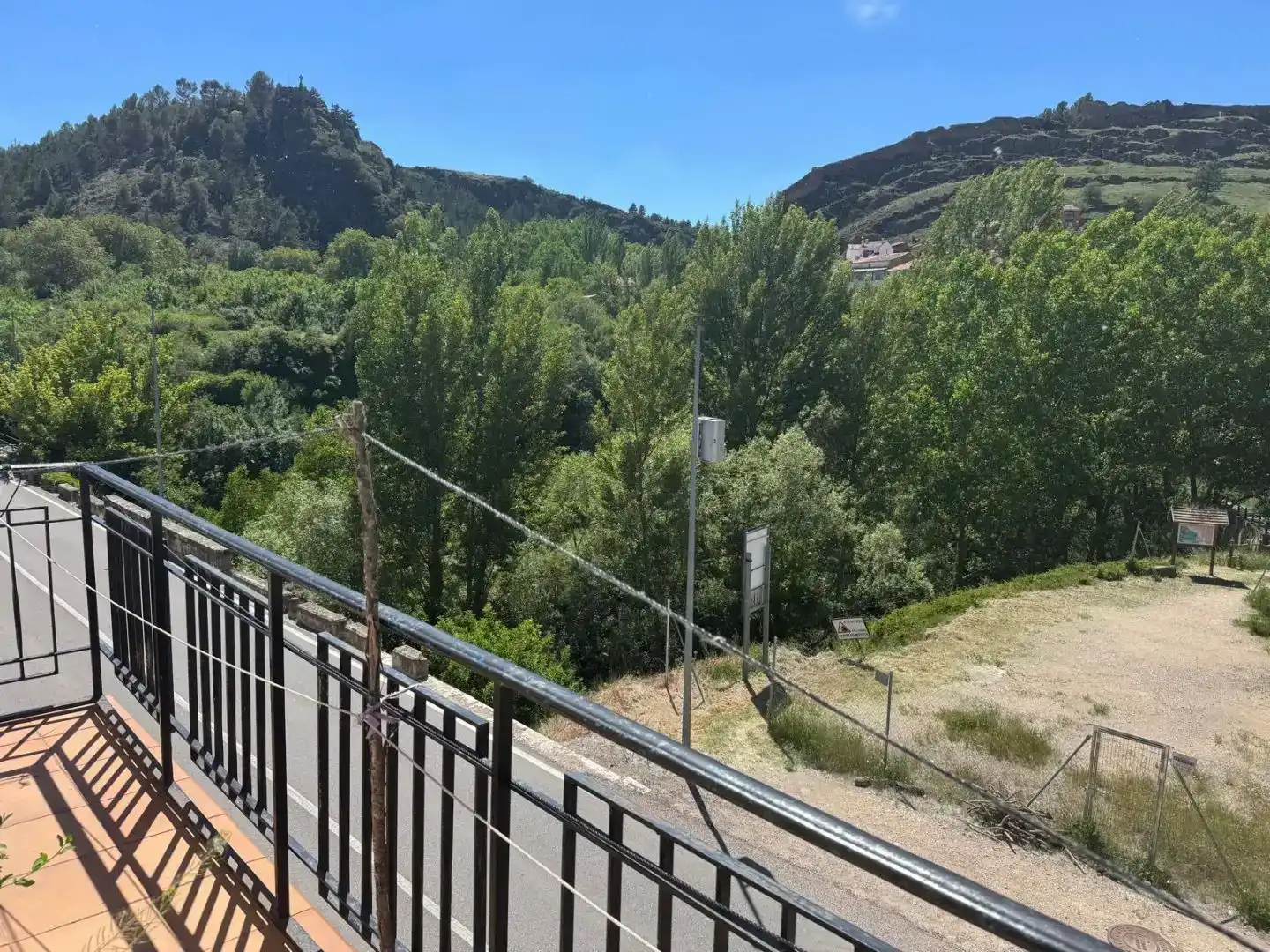 Vista exterior de Piso en venta en Cañete con Jardín privado, Amueblado y Balcón