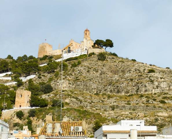 Piso en Venta en Carrer Muñoz Degraín en Pueblo de Cullera