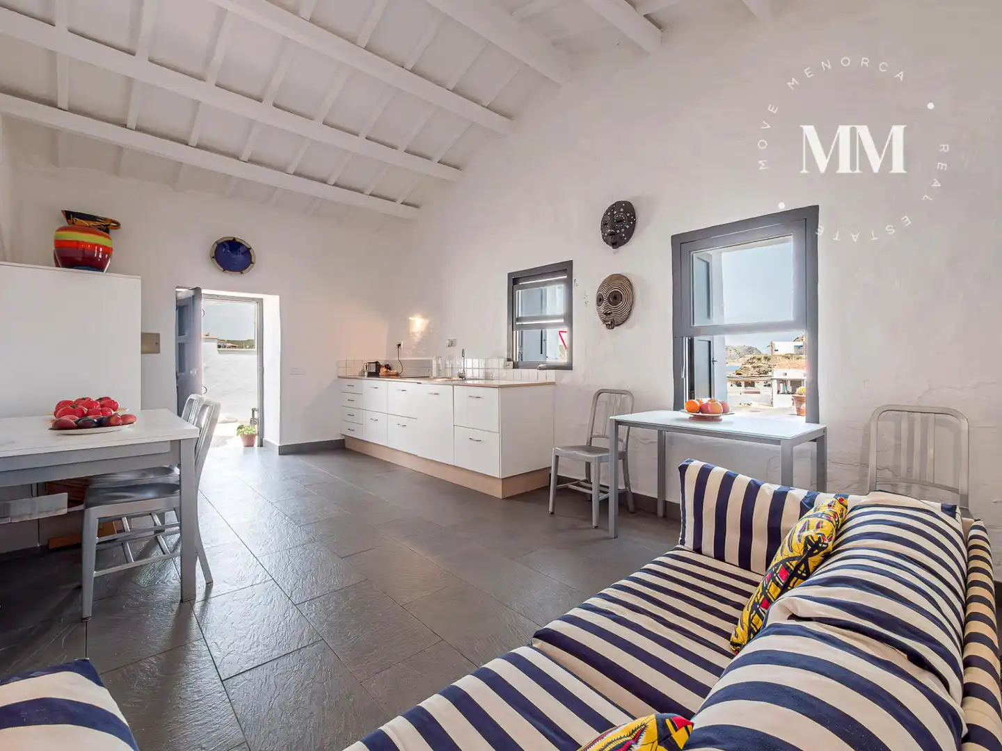 Sala d'estar de Casa adosada en venda en Maó - Mahón amb Terrassa i Moblat