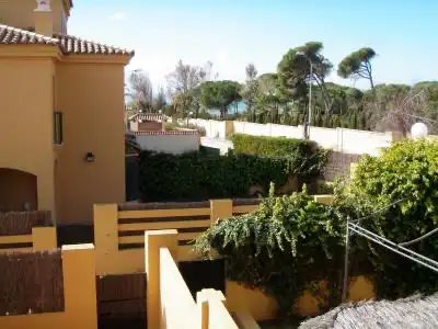 Jardí de Casa adosada en venda en El Puerto de Santa María amb Aire condicionat, Calefacció i Terrassa