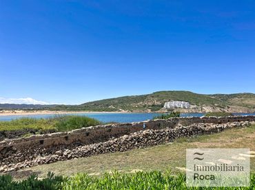 Apartamento con piscina en venta en Playas de Fornells