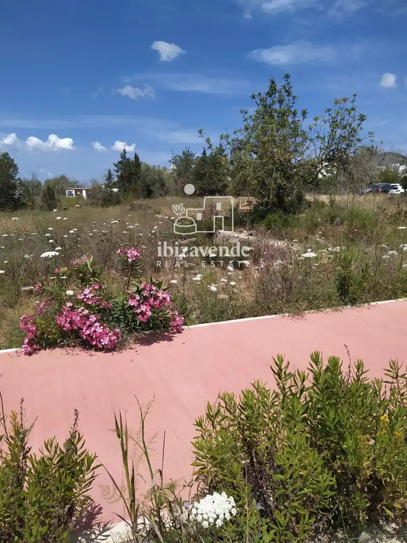 Terreno en venta en Santa Eulària des Riu