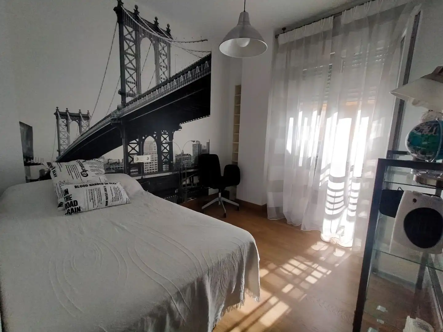 Habitación de Piso de alquiler en La Línea de la Concepción con Amueblado