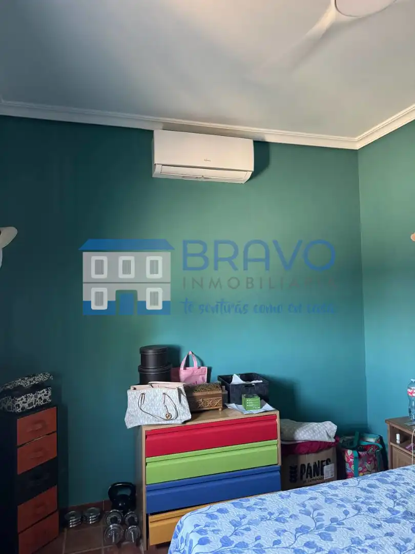 Habitación de Casa o chalet en venta en Medellín con Aire acondicionado, Jardín privado y Trastero