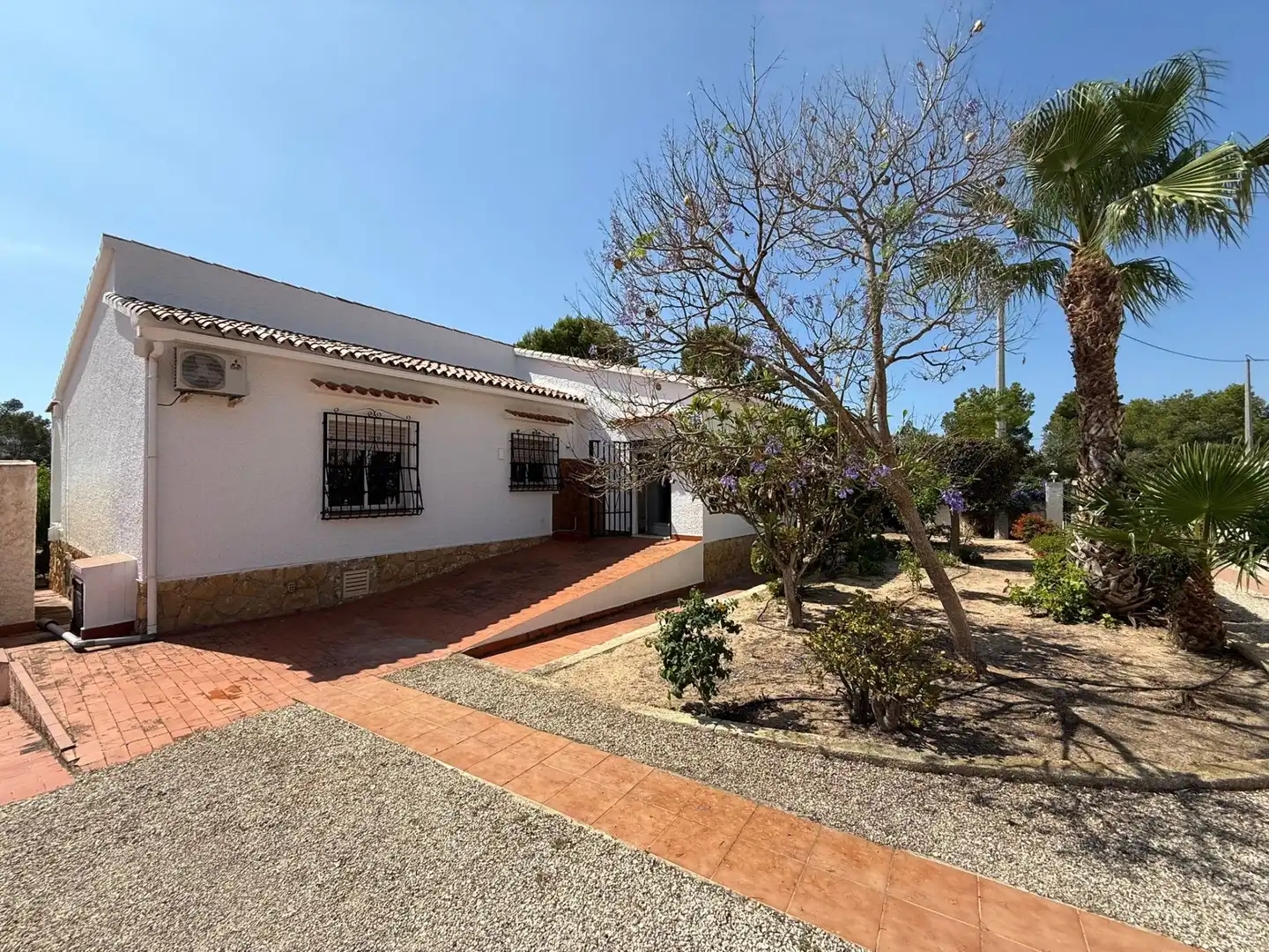 Casa con jardín en venta en Pueblo - Urbanizaciones