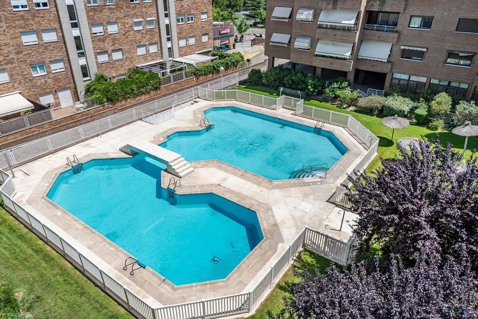 Piscina de Àtic en venda en Pozuelo de Alarcón amb Aire condicionat, Calefacció i Jardí privat